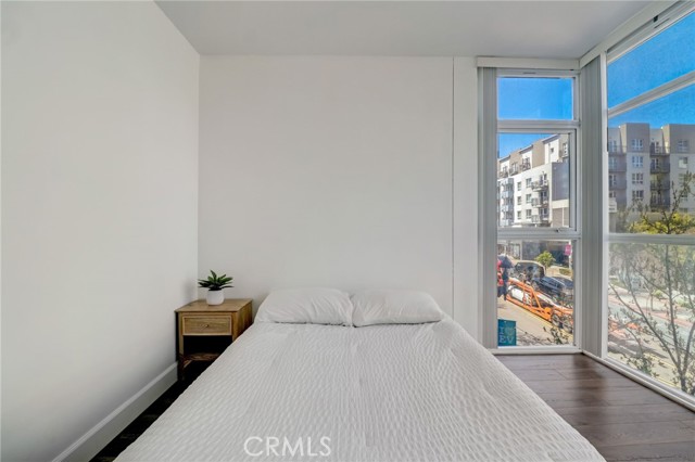 550 15th Street, San Diego, California 92101, 2 Bedrooms Bedrooms, ,1 BathroomBathrooms,Residential,For Sale,15th Street,CV24057344