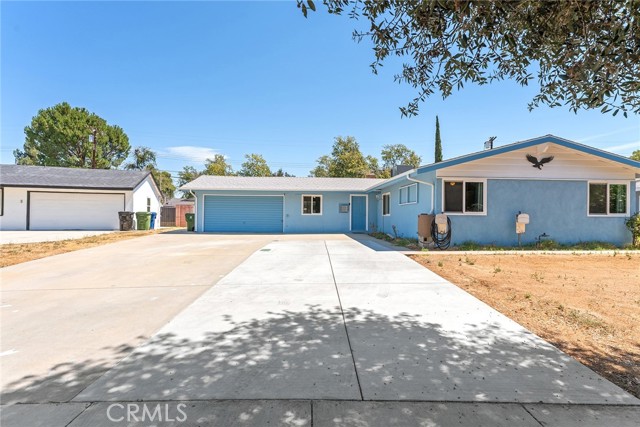 Detail Gallery Image 3 of 32 For 23019 Covello St, West Hills,  CA 91307 - 3 Beds | 2 Baths
