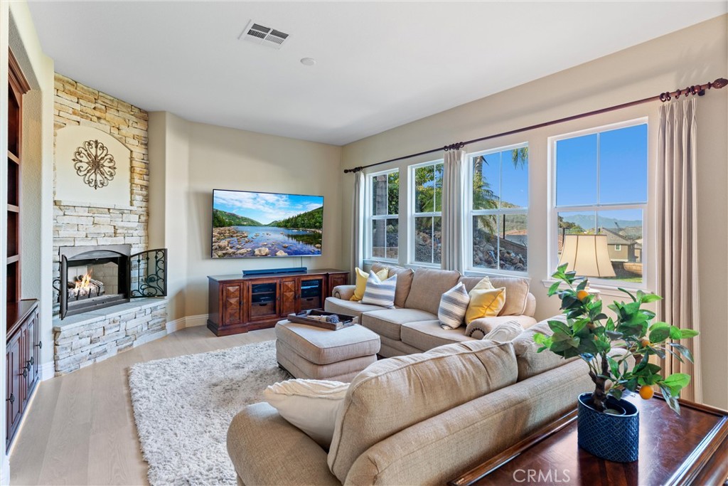 MLS #IG25269191 image #13