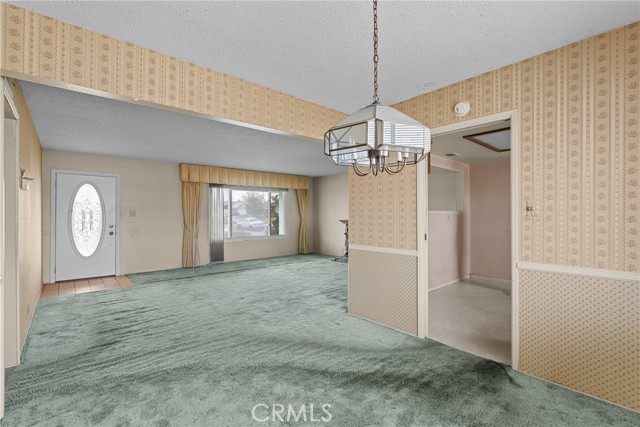 3751 Margie Avenue, Santa Maria CA: https://media.crmls.org/medias/4d09fa3b-6fa8-4e35-b12b-66107e41b989.jpg