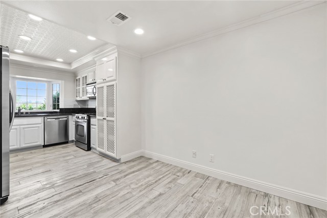 2720 Hilltop Drive, Newport Beach CA: https://media.crmls.org/medias/4d0bd000-ad64-45fc-a53c-70c304ef8ed2.jpg