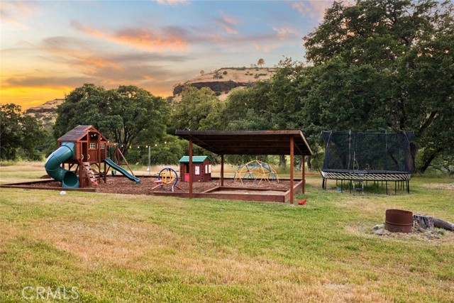 Detail Gallery Image 52 of 59 For 3332 Williams Rd, Butte Valley,  CA 95965 - 6 Beds | 4 Baths
