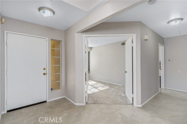 Detail Gallery Image 10 of 24 For 7905 Valencia Ct, Highland,  CA 92346 - 3 Beds | 2 Baths