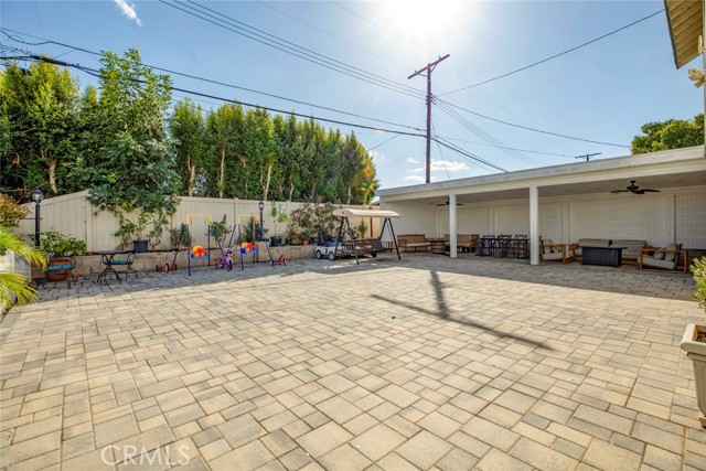 16814 Mayall Street photo 29
