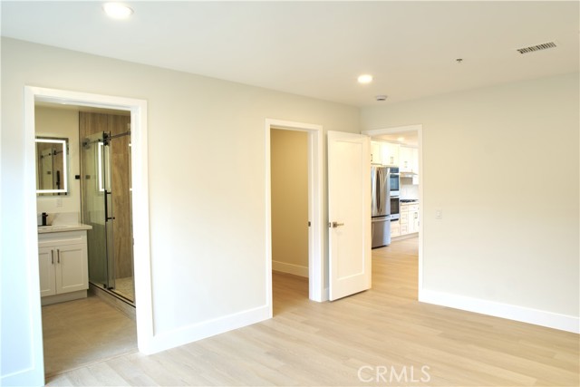 Detail Gallery Image 5 of 14 For 1308 Elm, Torrance,  CA 90503 - 3 Beds | 2 Baths