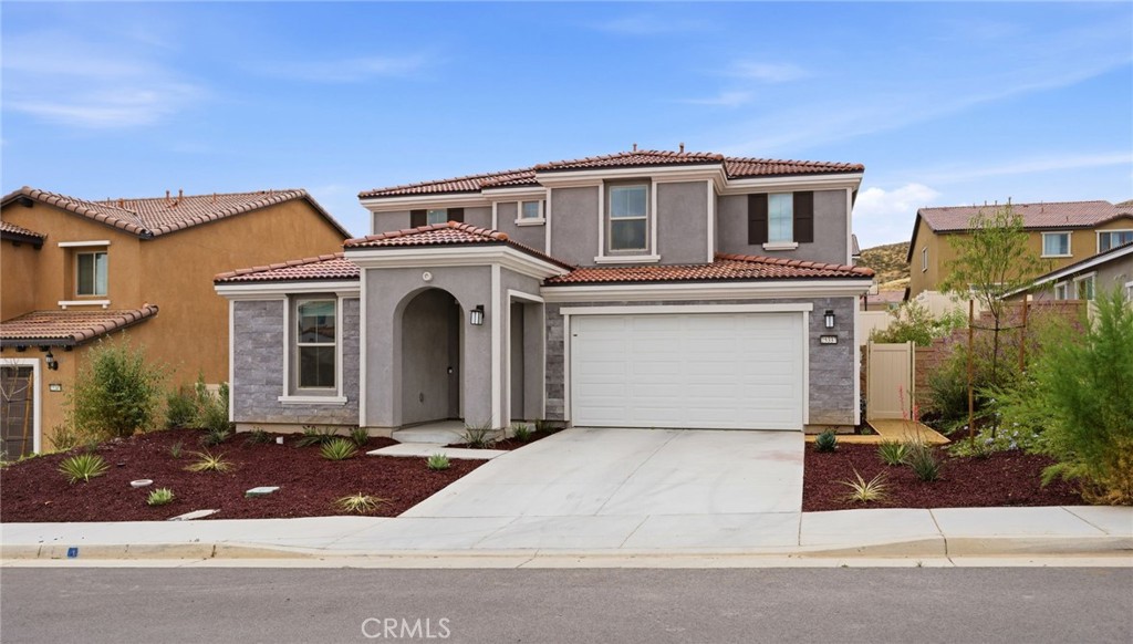 25337 Circle Stone