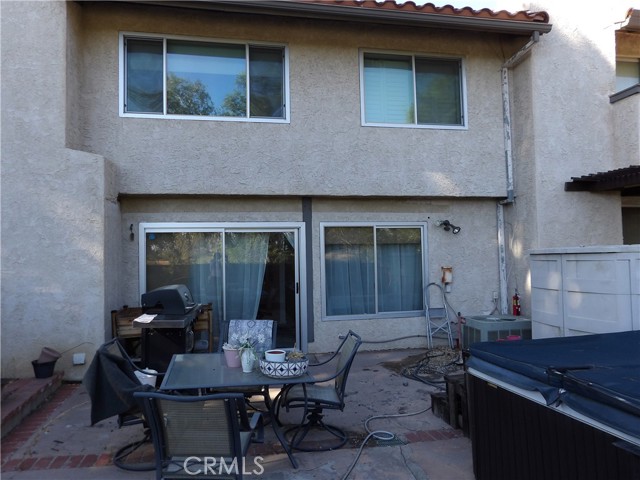 Detail Gallery Image 20 of 37 For 19140 Lahey #4,  Porter Ranch,  CA 91326 - 2 Beds | 2/1 Baths