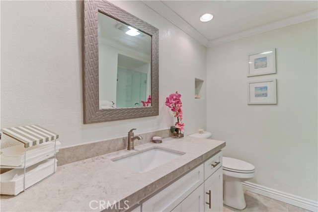 Detail Gallery Image 34 of 38 For 2148 Ronda Granada #D,  Laguna Woods,  CA 92637 - 2 Beds | 2 Baths