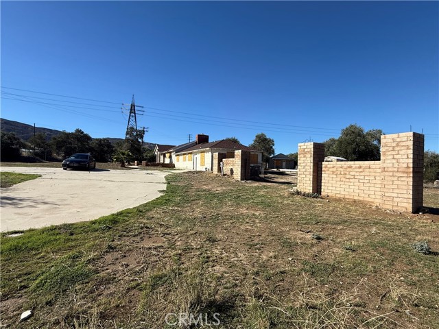 8539 W Avenue L, Lancaster CA: https://media.crmls.org/medias/4d0f7916-63a4-470d-91b7-780ece25b8aa.jpg