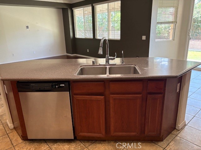 Detail Gallery Image 11 of 44 For 7416 Morning Hills Dr, Corona,  CA 92880 - 5 Beds | 4/1 Baths