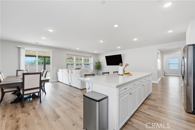 Detail Gallery Image 2 of 33 For 569 Pooish, San Jacinto,  CA 92582 - 3 Beds | 2 Baths