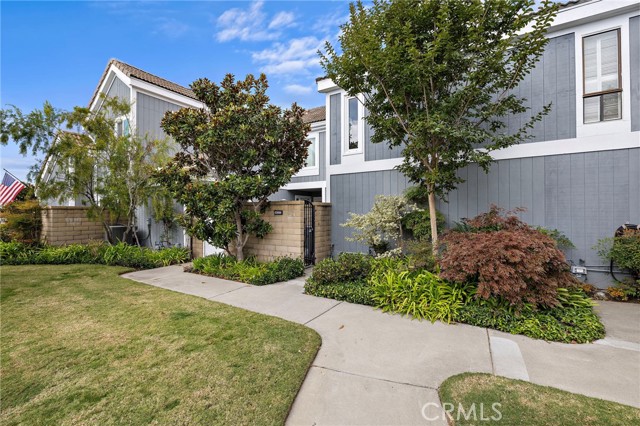 Detail Gallery Image 38 of 40 For 16103 Saint Croix, Huntington Beach,  CA 92649 - 3 Beds | 2/1 Baths