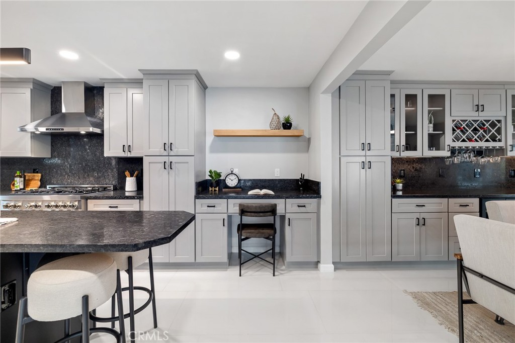 MLS #SR25265594 image #12