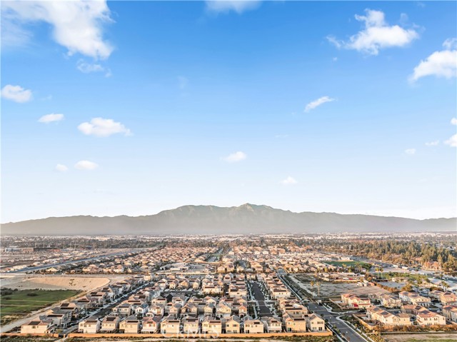 Detail Gallery Image 38 of 42 For 3656 Basanite Ave, Ontario,  CA 91761 - 4 Beds | 3 Baths