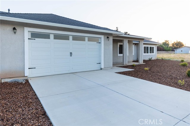 Detail Gallery Image 2 of 21 For 1580 Carl Ct, Red Bluff,  CA 96080 - 3 Beds | 2/1 Baths
