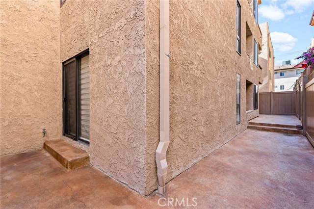 Detail Gallery Image 17 of 29 For 441 E San Jose #111,  Burbank,  CA 91501 - 2 Beds | 2 Baths