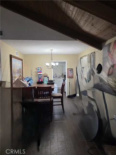 Detail Gallery Image 9 of 38 For 6026 Winncliff Drive, Jurupa Valley,  CA 92509 - 3 Beds | 2 Baths