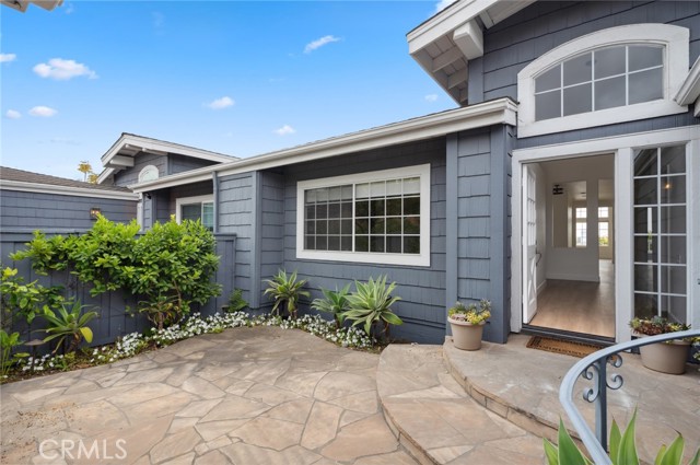 Detail Gallery Image 4 of 28 For 3631 Geranium Ave #70,  Corona Del Mar,  CA 92625 - 2 Beds | 2 Baths