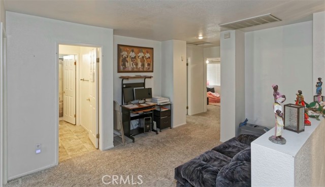Detail Gallery Image 18 of 41 For 15605 Fairbanks Dr, Victorville,  CA 92394 - 6 Beds | 3/1 Baths