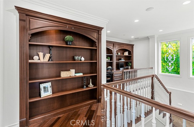 Detail Gallery Image 38 of 75 For 26012 Horseshoe Cr, Laguna Hills,  CA 92653 - 5 Beds | 5/1 Baths