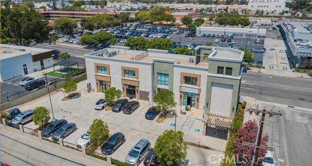 Image 10 of 16 For 2956 Colorado Boulevard