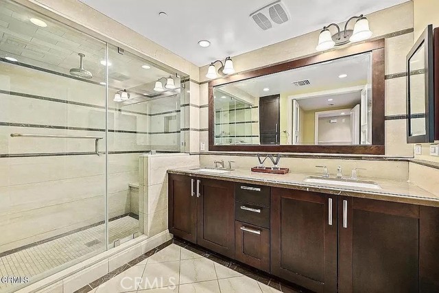 Detail Gallery Image 16 of 30 For 155 Cordova, Pasadena,  CA 91105 - 2 Beds | 2 Baths