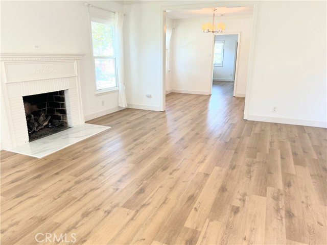 418 N Lucia Avenue, Redondo Beach CA: https://media.crmls.org/medias/4d19e84b-94a3-4a3a-b610-aa3635e562d8.jpg