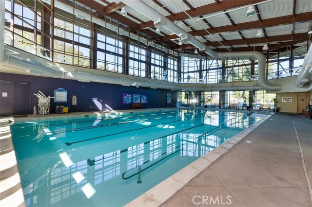 Detail Gallery Image 14 of 19 For 23833 Fawnskin Dr, Corona,  CA 92883 - 3 Beds | 3 Baths