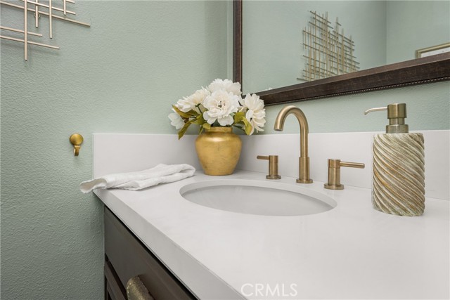 8237 E Flowerwood Avenue, Orange CA: https://media.crmls.org/medias/4d1a76c7-eb12-43e4-8a67-56a23e02c72e.jpg