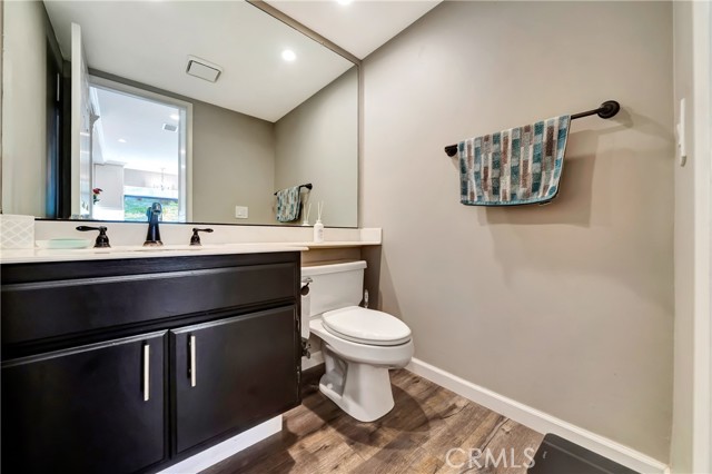 Detail Gallery Image 13 of 24 For 5656 Maricopa Dr, Simi Valley,  CA 93063 - 3 Beds | 2/1 Baths