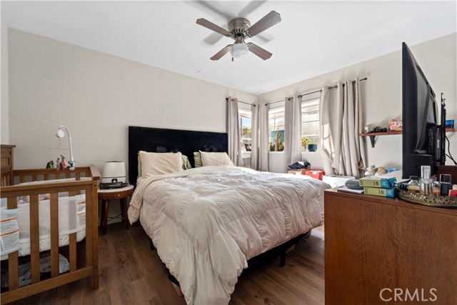 Detail Gallery Image 11 of 15 For 4051 Abourne Rd #D,  Los Angeles,  CA 90008 - 2 Beds | 1 Baths