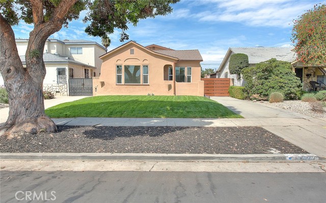 Front Image Thumbnail for CRDW25267056