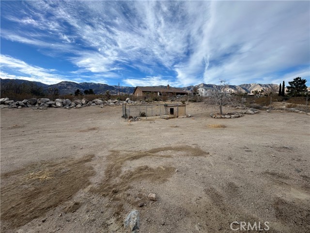 32643 Spinel Road, Lucerne Valley CA: https://media.crmls.org/medias/4d1d5fdd-666f-46a3-a8c3-4568545cc75e.jpg
