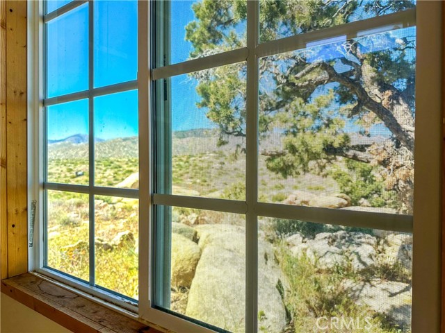 Detail Gallery Image 8 of 55 For 12345 Horseshoe Trl, Pioneertown,  CA 92268 - 0 Beds | 1 Baths