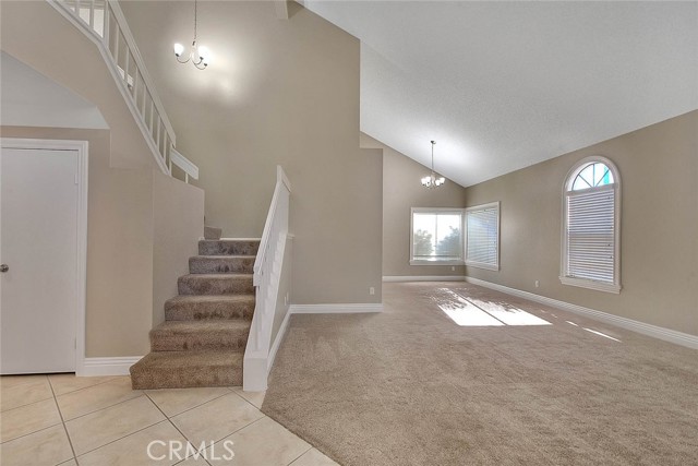 Detail Gallery Image 4 of 63 For 928 Winston Way, Corona,  CA 92881 - 4 Beds | 3 Baths