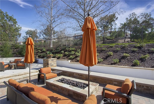 Detail Gallery Image 39 of 42 For 20 Wild Lilac Ln, Rancho Santa Margarita,  CA 92688 - 4 Beds | 2/1 Baths