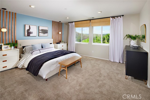 Detail Gallery Image 12 of 17 For 30820 Charger Way, Winchester,  CA 92596 - 4 Beds | 3 Baths