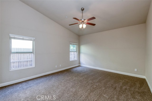 Detail Gallery Image 22 of 33 For 6808 W Lucas Dr, Fresno,  CA 93722 - 3 Beds | 2 Baths