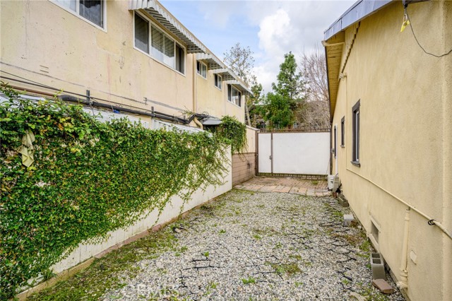 Detail Gallery Image 18 of 19 For 304 E Garfield, Glendale,  CA 91205 - 2 Beds | 1/1 Baths