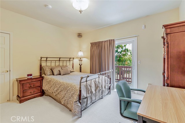 Image 49 of 75 For 20585 Whispering Oaks Drive