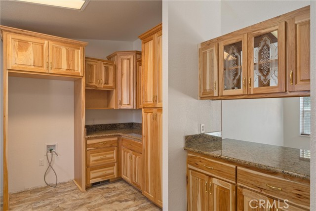 Detail Gallery Image 7 of 37 For 401 Stoneridge, Oroville,  CA 95966 - 2 Beds | 2 Baths