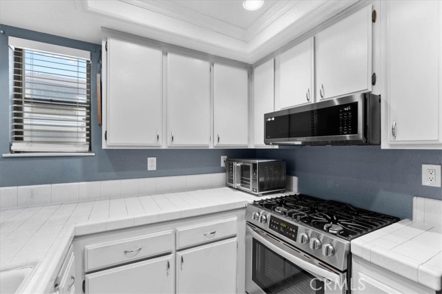 Detail Gallery Image 11 of 30 For 1031 S Palmetto Ave #N1,  Ontario,  CA 91762 - 2 Beds | 2/1 Baths