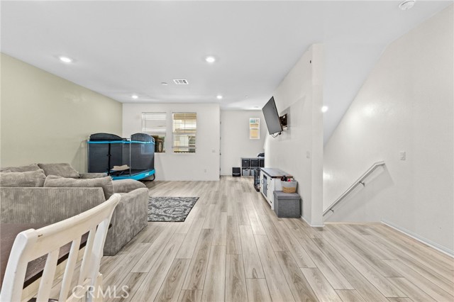 Detail Gallery Image 11 of 31 For 40739 Melrose Dr #248,  Temecula,  CA 92591 - 3 Beds | 3 Baths