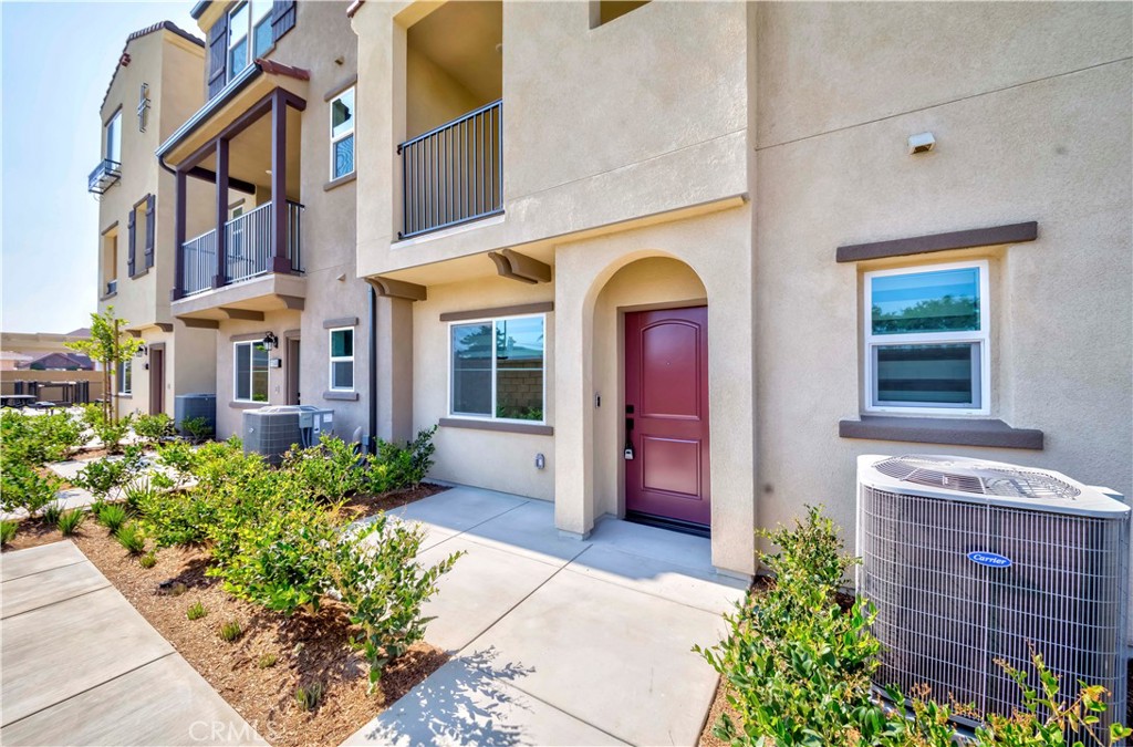 11502 Artesia