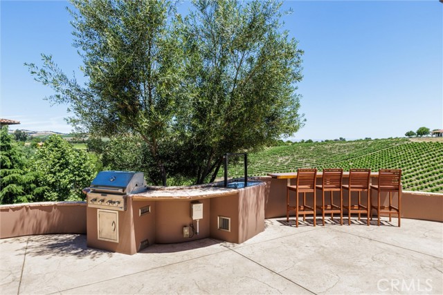 Detail Gallery Image 14 of 29 For 2270 Del Sol Pl, Paso Robles,  CA 93446 - 4 Beds | 3/1 Baths