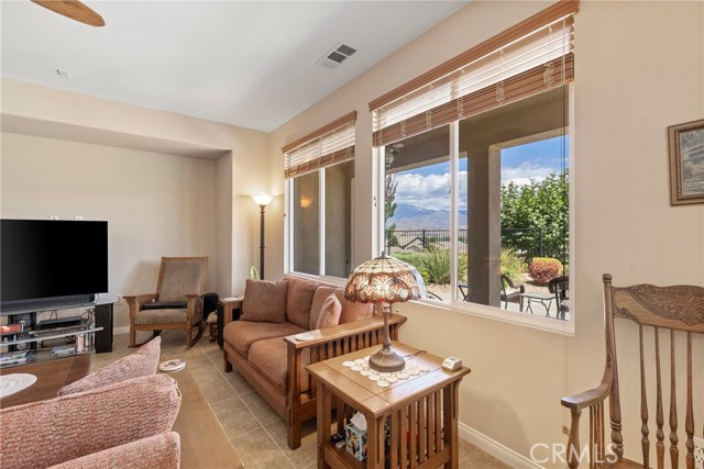 Detail Gallery Image 12 of 18 For 442 Yellowstone, Beaumont,  CA 92223 - 2 Beds | 2 Baths