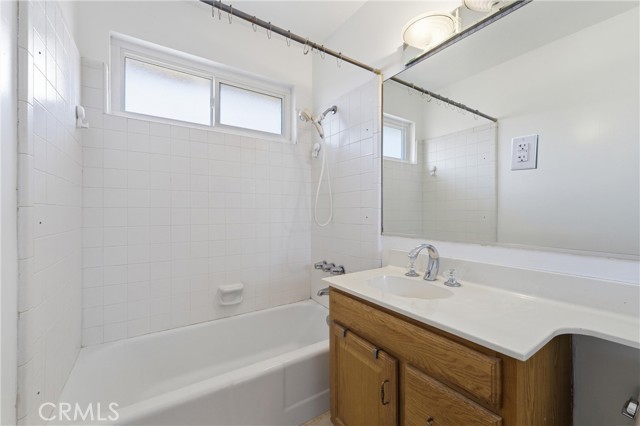 Detail Gallery Image 20 of 27 For 44508 Lostwood Ave, Lancaster,  CA 93534 - 4 Beds | 2 Baths