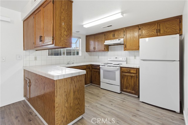 Detail Gallery Image 8 of 18 For 1656 W North Bear Creek Dr, Merced,  CA 95348 - 2 Beds | 1/1 Baths