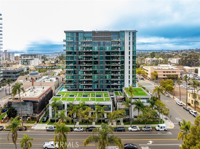 2855 5th Avenue, San Diego CA: https://media.crmls.org/medias/4d227890-54bf-49a4-b745-5884c0310fda.jpg