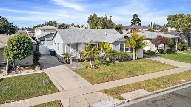 Detail Gallery Image 1 of 48 For 15905 La Salle Ave, Gardena,  CA 90247 - 4 Beds | 3 Baths